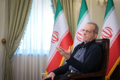 دعوت پزشکیان از شهباز شریف برای سفر به تهران/تاکید پاکستان بر خویشتنداری و تعامل دیپلماتیک
