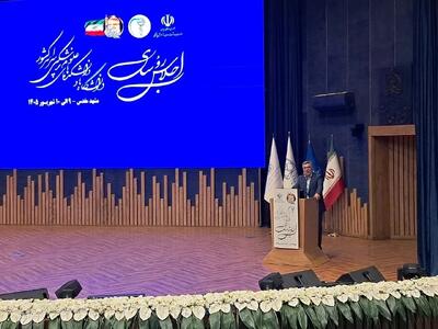 نظام سلامت در بحرانها و جنگها عیار خود را نشان داده است