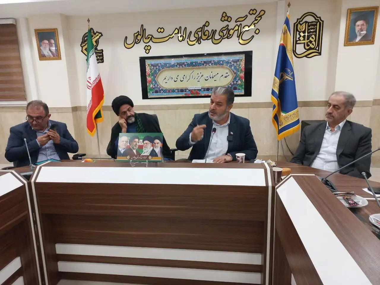  فرماندار چالوس: لازمه مقابله با توطئه های دشمنان انسجام ملی است