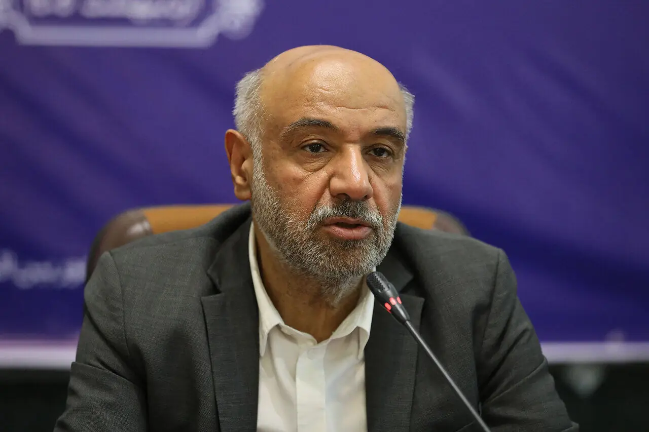 وزیر کار: اوراق «گام» میتواند مانع تعطیلی واحدهای تولیدی شود