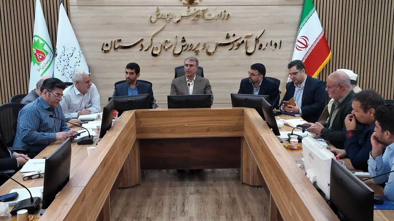 مدیرکل آموزش و پرورش کردستان: جهاد تبیین نخستین سنگر مقابله با هجمههای دشمن است