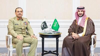  دیدار و گفت‌وگوی وزیر دفاع عربستان و فرمانده ارتش پاکستان