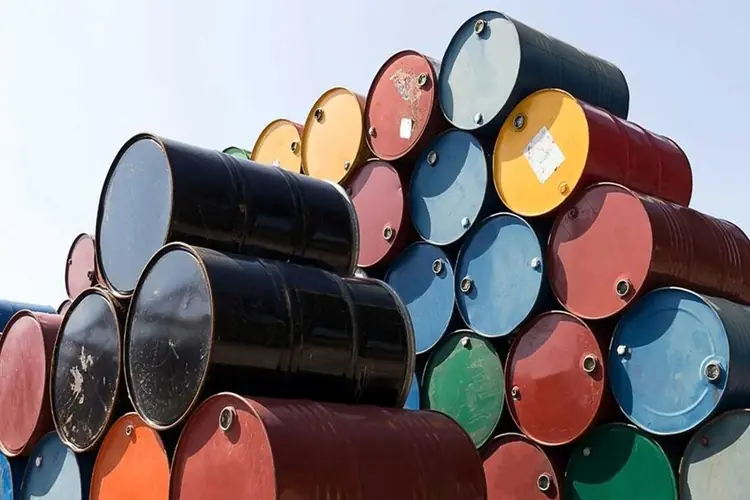 پرواز قیمت نفت در واکنش به تنش ایرانوآمریکا؛ برنت ۹۰ دلار شد