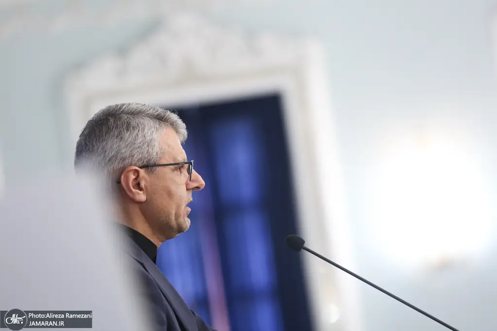سخنگوی وزارت خارجه: اتحادیه اروپایی نقش خود را در حد مجری اوامر آمریکا تقلیل داده است