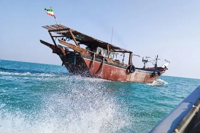 پیدا شدن ۱۰ صیاد مفقود شده بندرلنگهای؛ بیخبری از ۳ صیاد دیگر