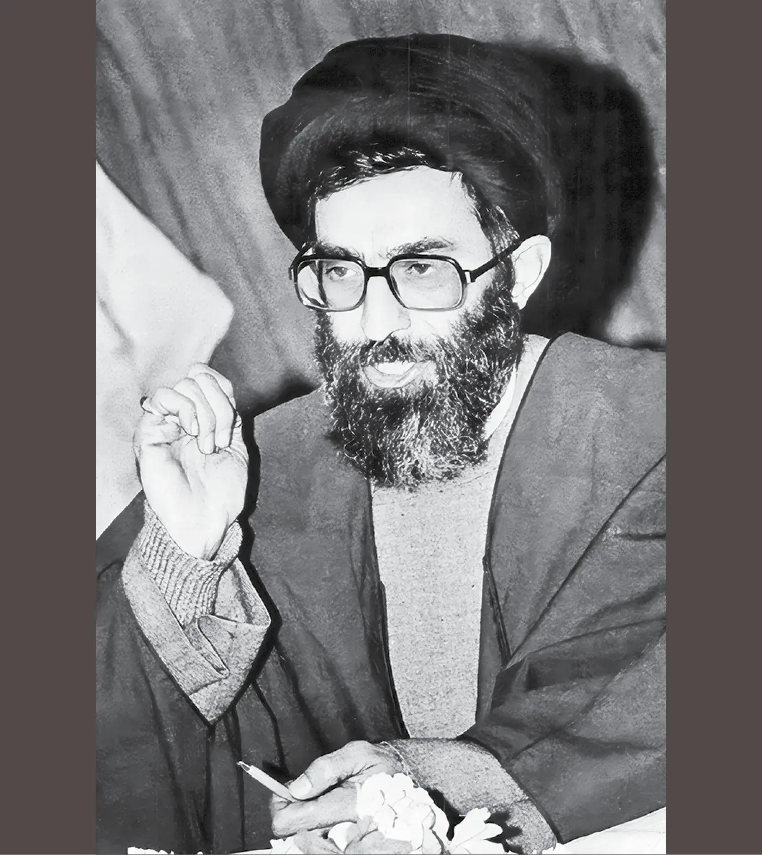  این همان کسی است که می‌خواهد «خمینی مشهد» شود!