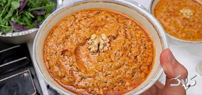  کال جوش؛ طرز تهیه غذای سنتی تهرانی با کشک، گردو و گوجه - مجله اینترنتی کولاک