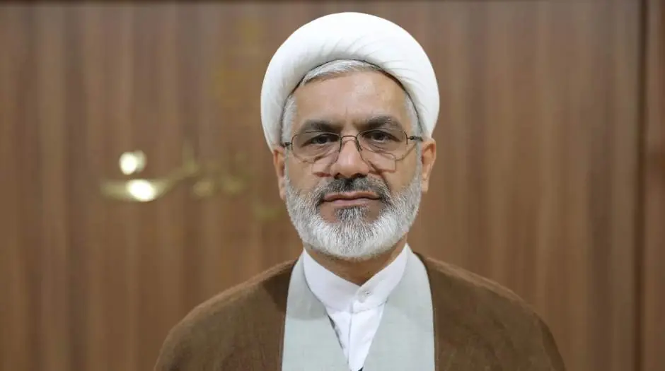 نماینده مجلس: از بازگشت هنرمندان استقبال میکنیم/ نظام اسلامی با رافت اسلامی با آنان برخورد خواهد کرد - مردم سالاری آنلاین