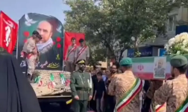 فیلم/ آیین تشییع شهید «علی اصغر نورانی» در آشخانه