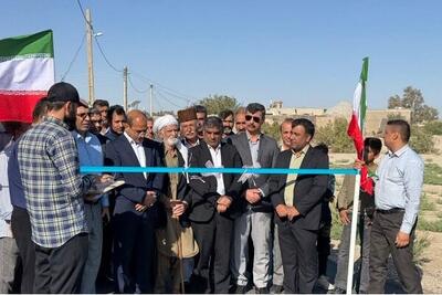  افتتاح ۴ طرح هادی روستایی و ۸۴ واحد مسکن در شهرستان هیرمند
