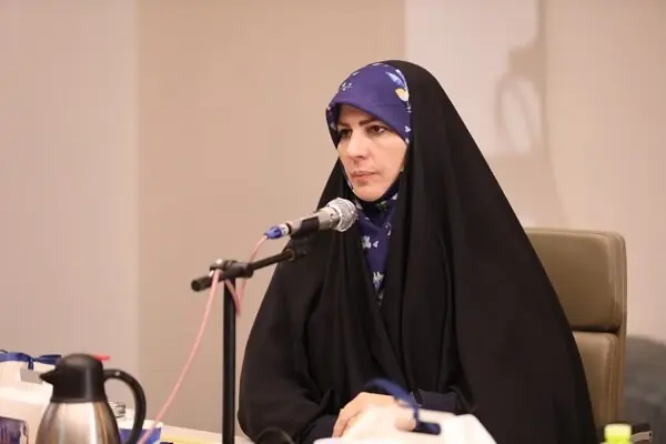 نمایش «زنان و تولید ملی» در بوستان گفتگو