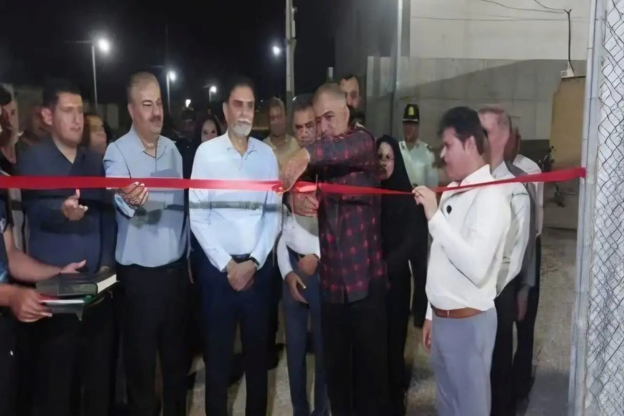 زمین چمن اسلامآباد دشتستان افتتاح شد