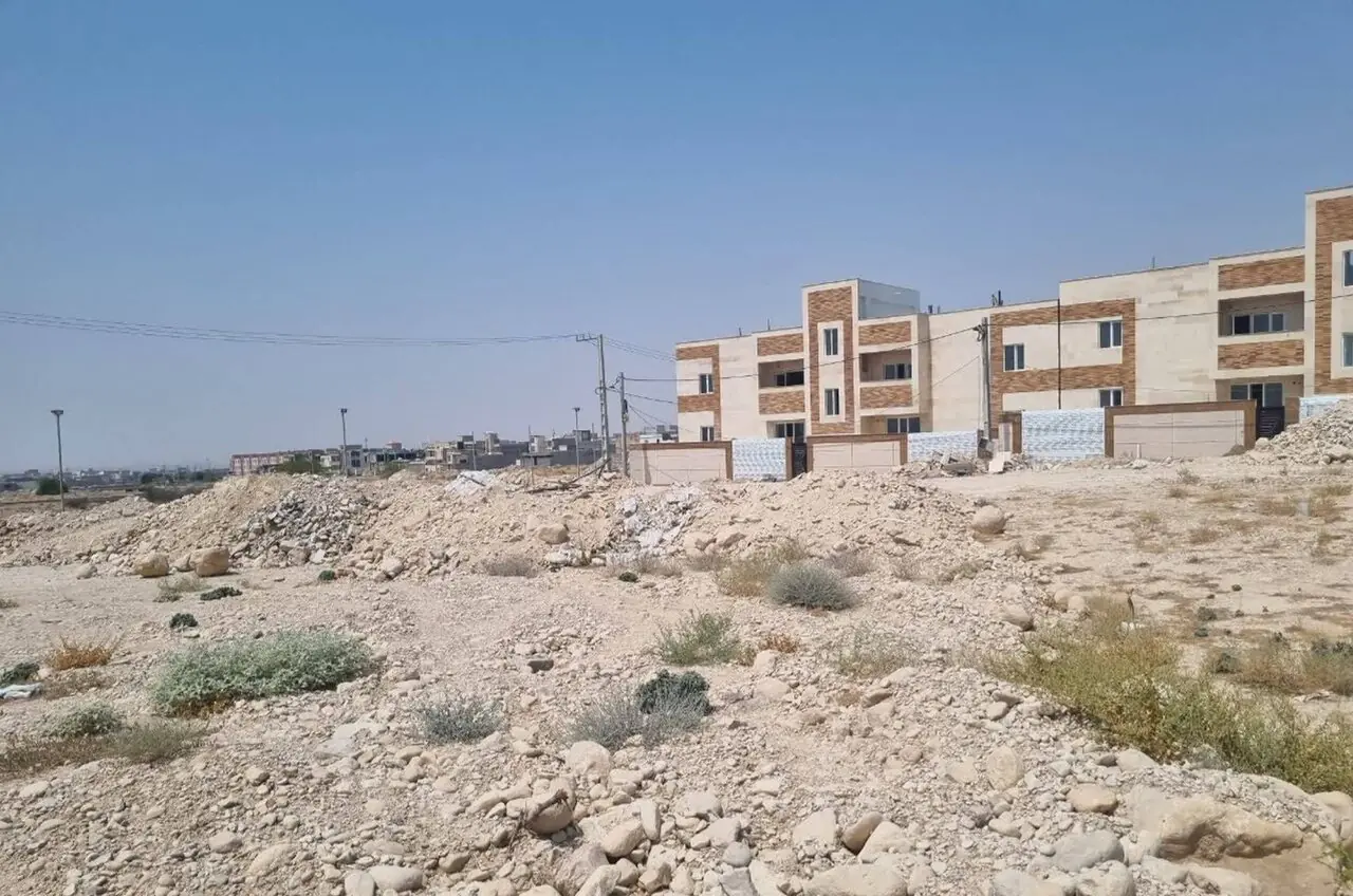 ۲ مدرسه ۶ کلاسه در خورموج و کاکی وارد مرحله اجرا شد