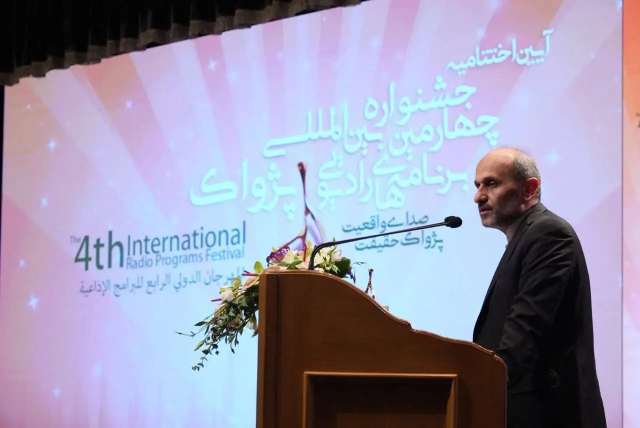 پاسخ کنایی جبلی به تلویزیون ندیدن پزشکیان؛باید به رسانه ملی افتخار کرد