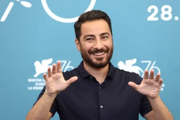 بلیت پنج میلیون تومانی تئاتر «نوید محمدزاده» جنجالی شد