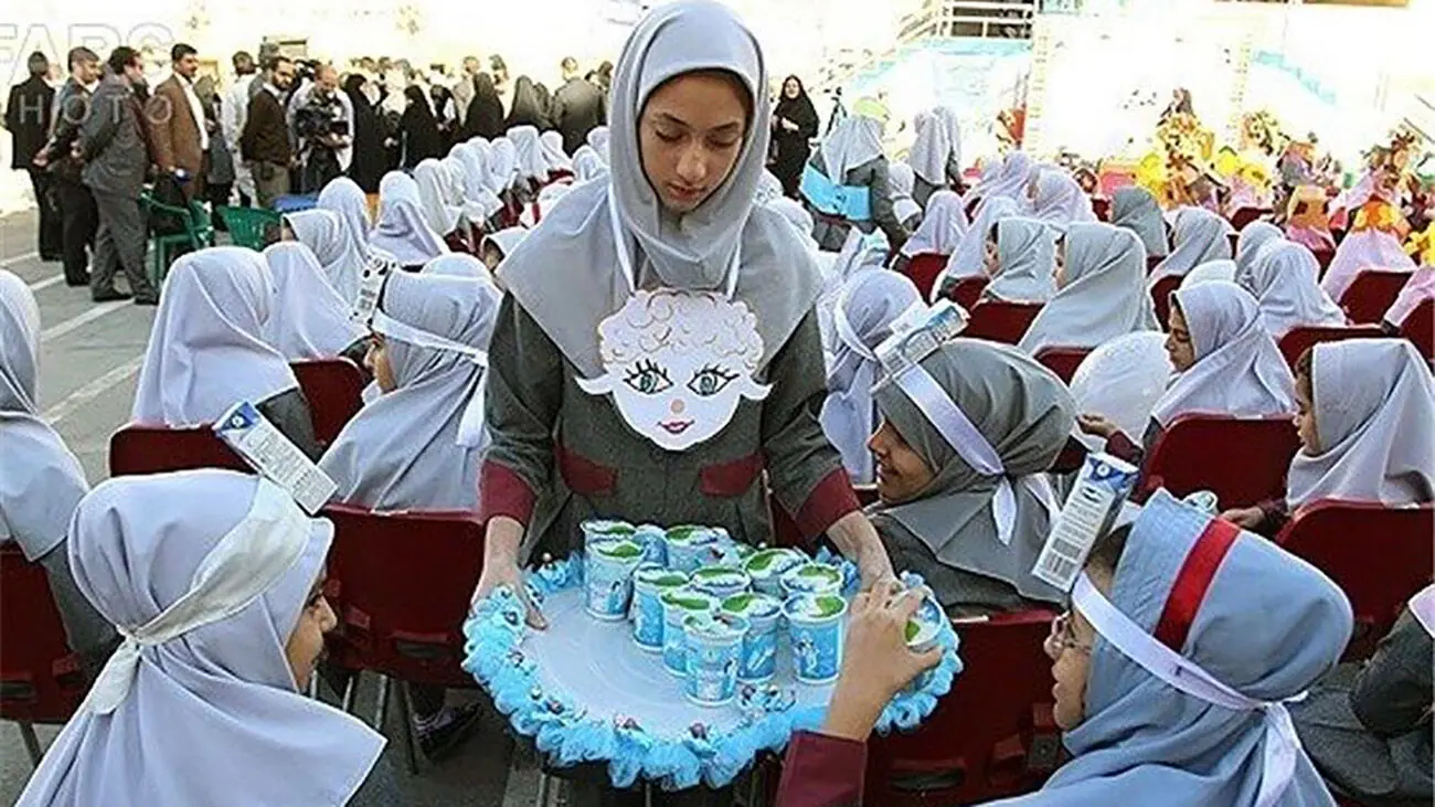 توزیع شیر در مدارس از ابتدای مهر