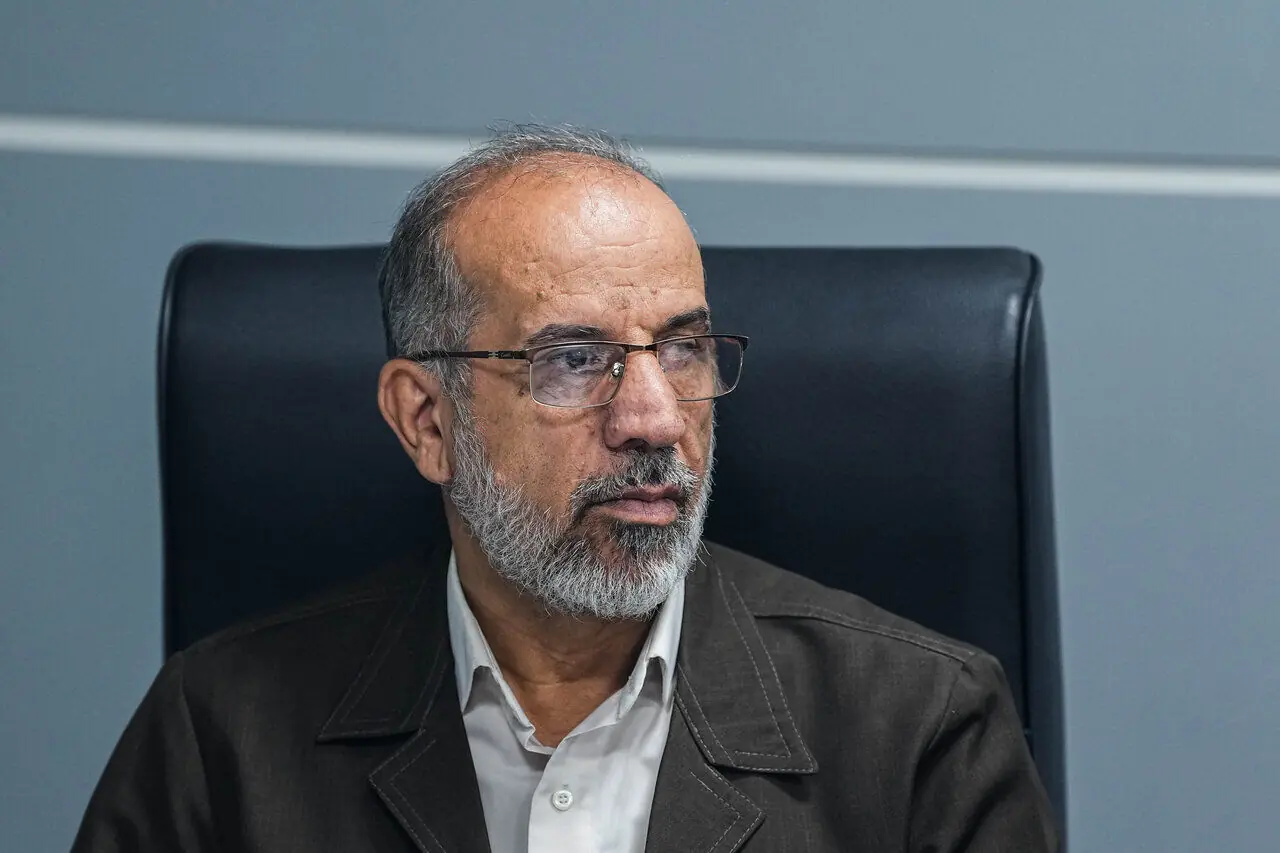  حمله به لارک خطای راهبردی دشمن بود؛ پاسخ ایران ادامه دارد