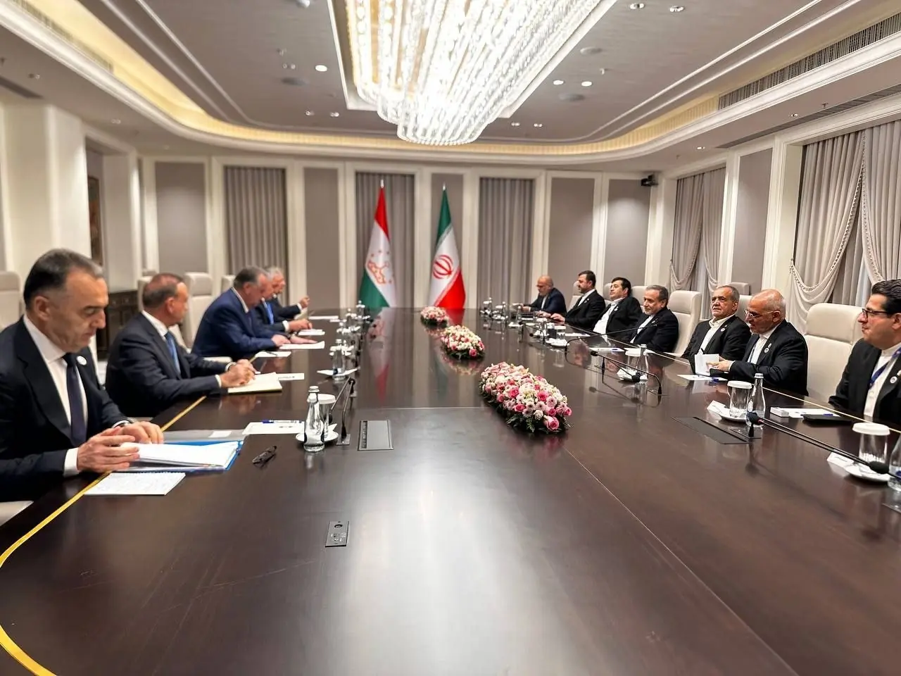 دیدار روسای جمهور ایران و تاجیکستان
