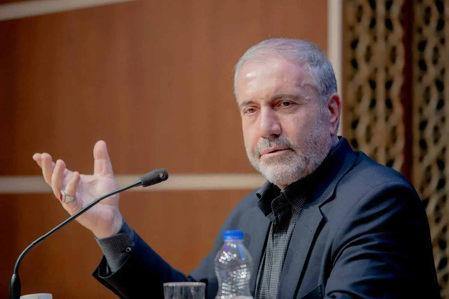 قانون باید مبنای عمل همه دستگاههای عضو ستاد باشد/ رسانه باید در خدمت آگاهیبخشی مردم قرار گیرد/ استفاده از ظرفیتهای وزارت امور اقتصادی و دارایی برای شناسایی اموال قاچاقچیان