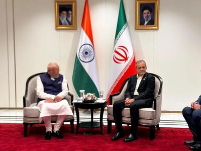  دیدار پزشکیان با نخست‌وزیر هند