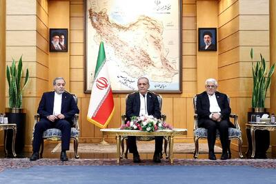  پزشکیان و عراقچی در نشست سران شانگهای+عکس