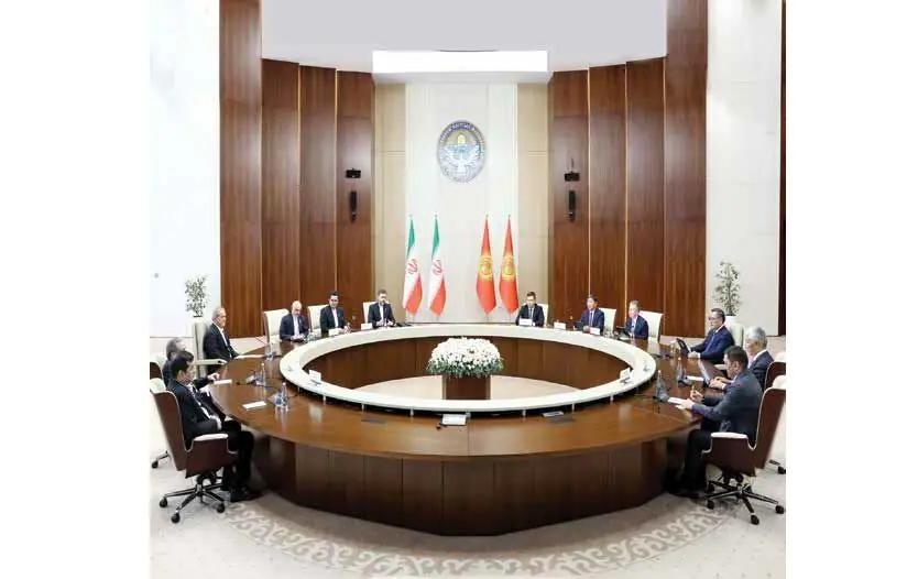 دیپلماسی ایران در شانگهای؛ بازگشت جنگ به هرمز