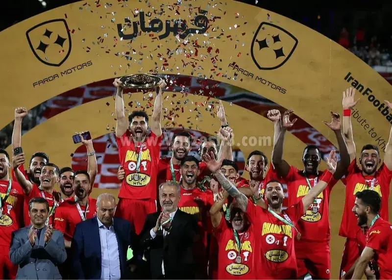 یک جای خالی خیلی بزرگ دربی!