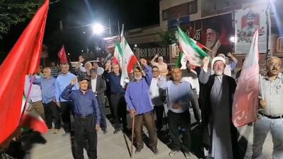 حماسه آفرینی مردم انقلابی دیباج در میدان مقاومت + فیلم