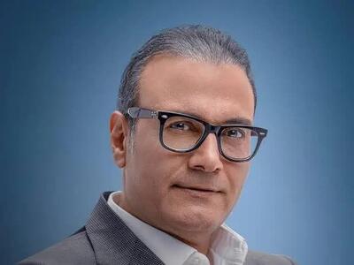 تصاویر احساسی از علیرضا قربانی و پسرش در بک استیج/ فیلم