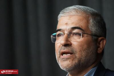  دولت در تأمین کالاهای اساسی عملکرد قابل قبولی داشته است/ دشمن نباید تصور کند می‌تواند از مسیر اقتصاد به مردم آسیب بزند