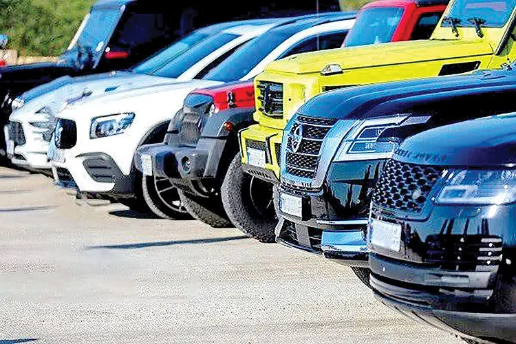 افزایش تعرفه واردات خودرو به ۱۰۰ درصد واقعیت دارد؟