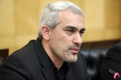  وزیر اقتصاد: آمریکا و اسرائیل در صدد ایجاد اختلال در خدمات رسانی بودند/ بعد از جنگ ۱۲ روزه وارد آرایش جنگی شدیم/ در یکی از بانک‌ها موشک و بمب‌های سنگرشکن زدند