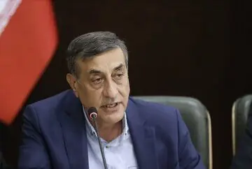 قائمپناه: نباید از رهبر معظم انقلاب جلوتر یا عقبتر حرکت کنیم