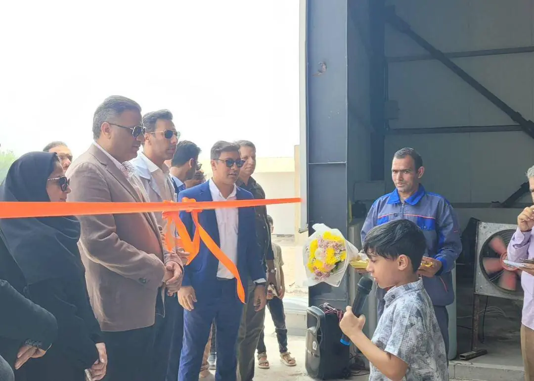 آبشیرینکن ۹۵۰۰ مترمکعبی بندرلنگه و کنگ به بهرهبرداری رسید