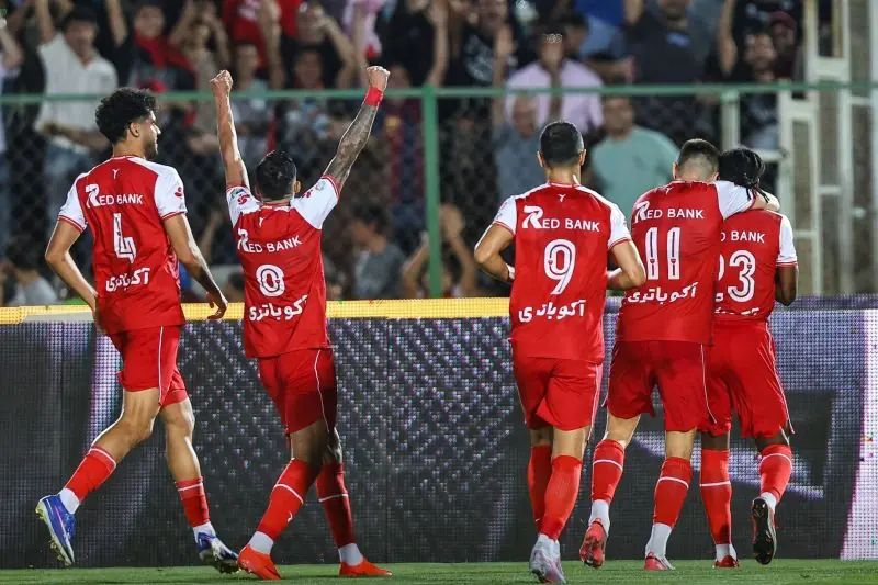 پوستر پرسپولیس با چاشنی کریهای سنگین برای استقلال! (عکس)