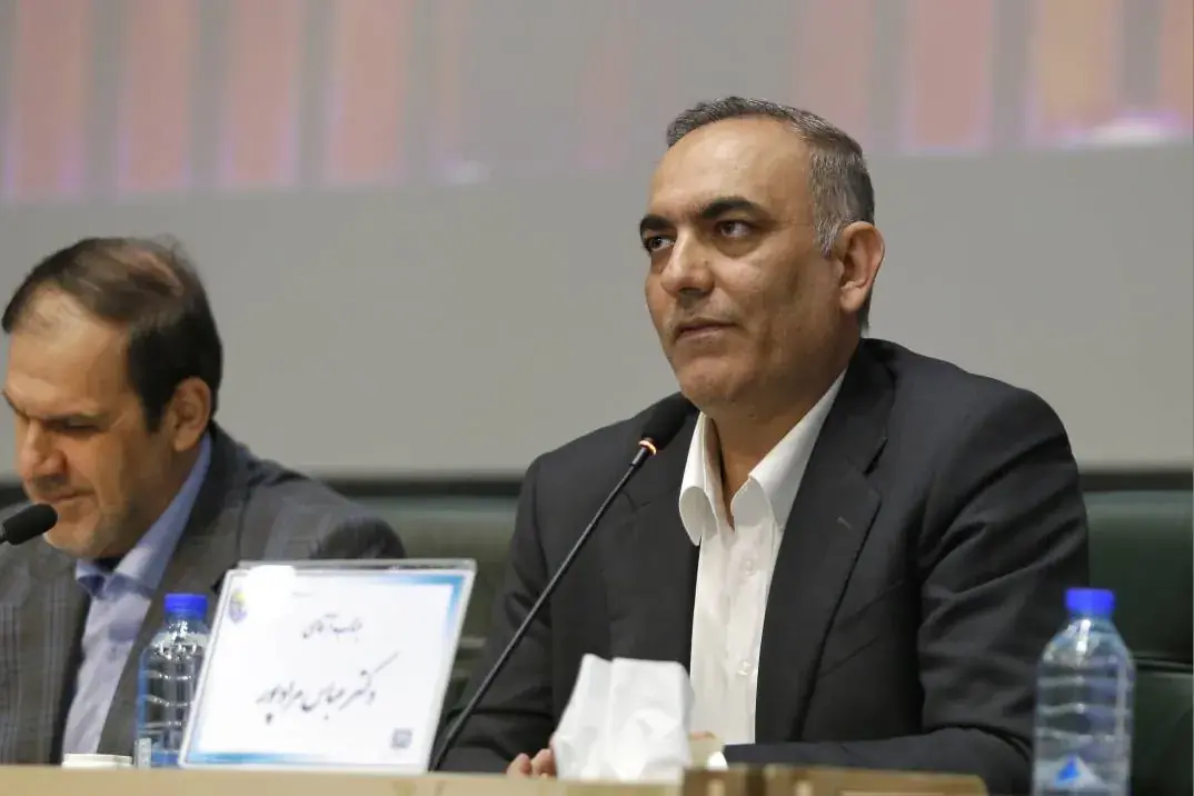 تشدید سختگیری بانک مرکزی در برگزاری مجامع بانکی/ مداخله در بانکهای ناتراز را نباید به تأخیر انداخت