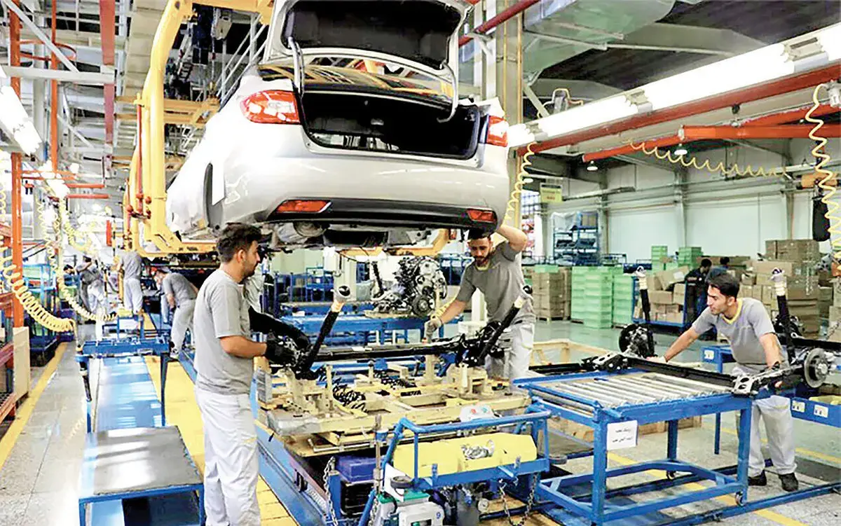 سازمان ملی استاندارد به دنبال ارتقای ایمنی خودروها است یا فشار بر تولید کشور؟