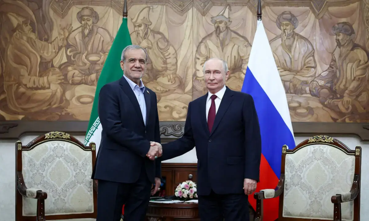 پزشکیان: ملت ایران در برابر تجاوزگری با قدرت ایستاد و خواهد ایستاد/ ولادیمیر پوتین: روابط روسیه و ایران در همه زمینهها رو به توسعه است