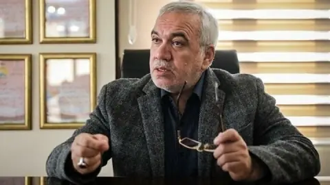  فتح‌الله‌زاده: پول تعصب را از فوتبال گرفته است