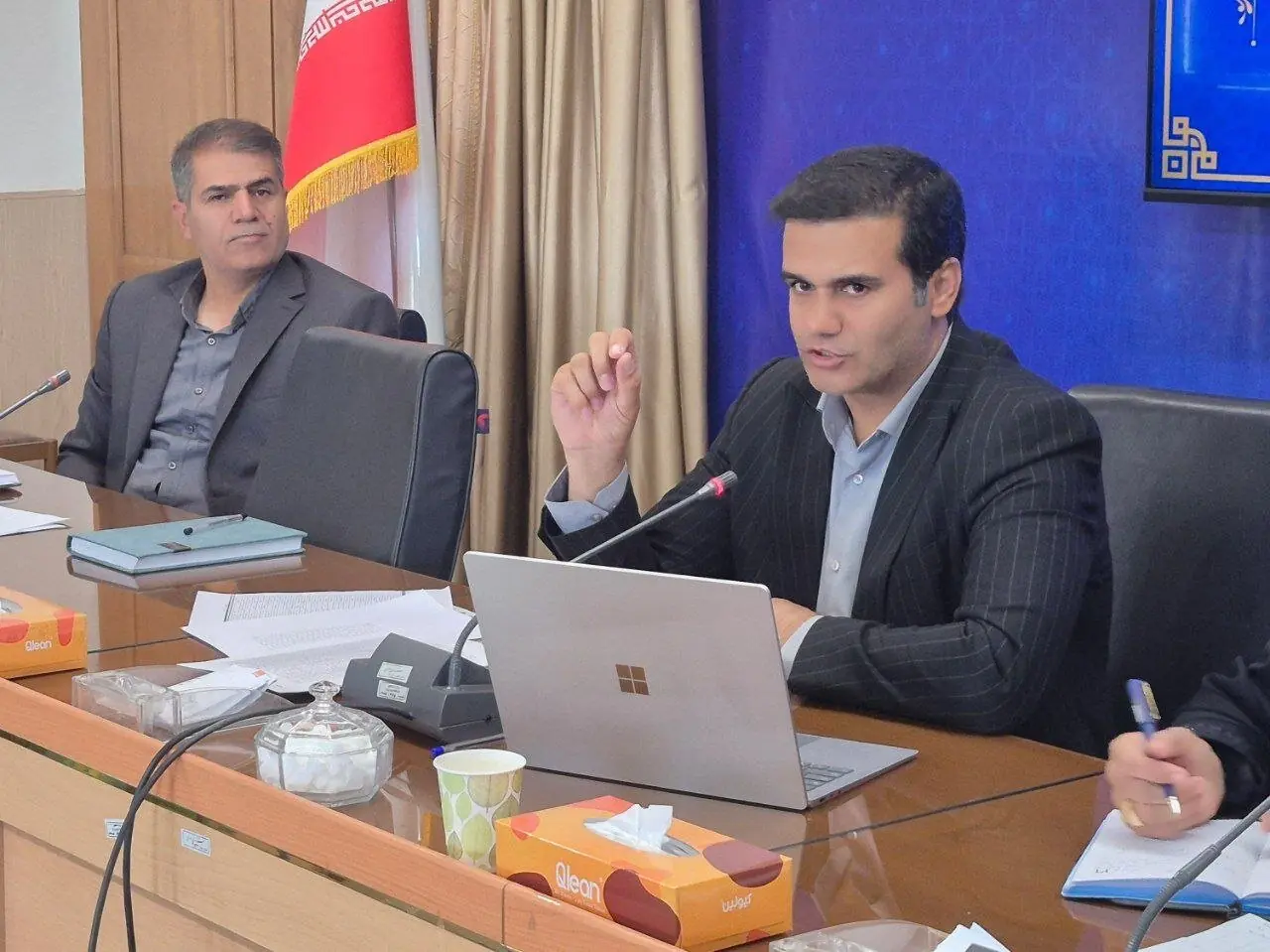 فرماندار: ۴۶۷۰ نفر متقاضی اجرای طرح «هزار گلخانه رزن» هستند