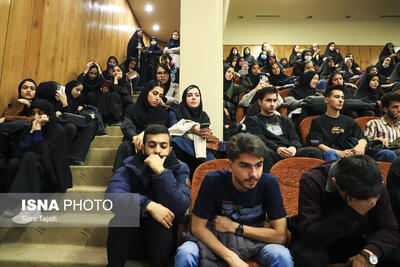افزایش مشارکت دانشجویان در فعالیتهای فرهنگی نیازمند گفتوگوی مستقیم با نسل جدید است