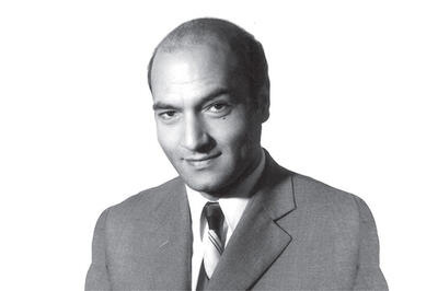 شبح شریعتی با ماست