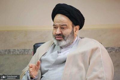  ابوالحسن نواب: جنگ و صلح از اختیارات رهبری است؛ اجتهاد نکنید/ مسئولان و جریان‌های سیاسی نباید با طرح سخنان ناروا، جامعه را در شرایط حساس دچار شکاف کنند