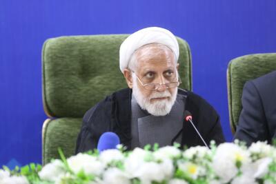 بازنگری و ساماندهی چاههای غیرمجاز و تأمین همزمان آب مورد نیاز کشاورزان و روستاییان
