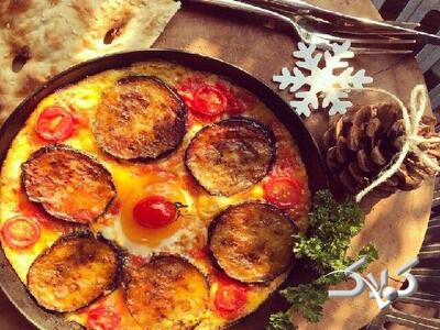  ورقه گیلانی؛ ساده‌ترین غذایی که می‌توان با بادمجان و گوجه پخت - مجله اینترنتی کولاک