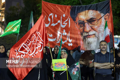 طنین فریاد «حیدر حیدر» در تجمع شبانه مردم ولایی سلماس