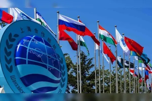  دور زدن بسنت در بیشکک؟