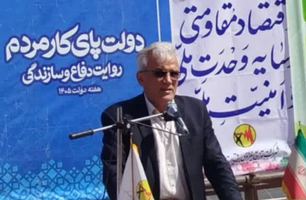 احمدی: زرندیه پیشتاز توسعه نیروگاههای خورشیدی در استان مرکزی شد
