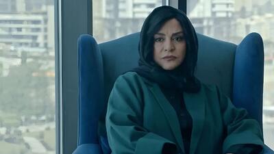  فیلم / عصبانیت مریلا زارعی بازیگر سریال کوری از گرانی‌ها: مردم باید با گرانی مبارزه کنند متحد شوند نخرند تا کارخانه دارها ورشکست شوند