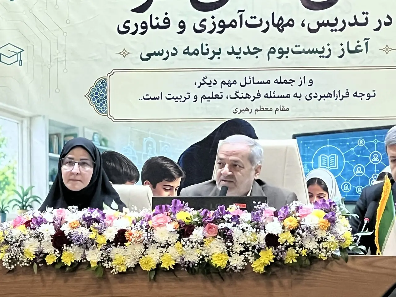 وزیر آموزش و پرورش: تعطیلی بیحساب، یکی از دغدغههای سال تحصیلی است